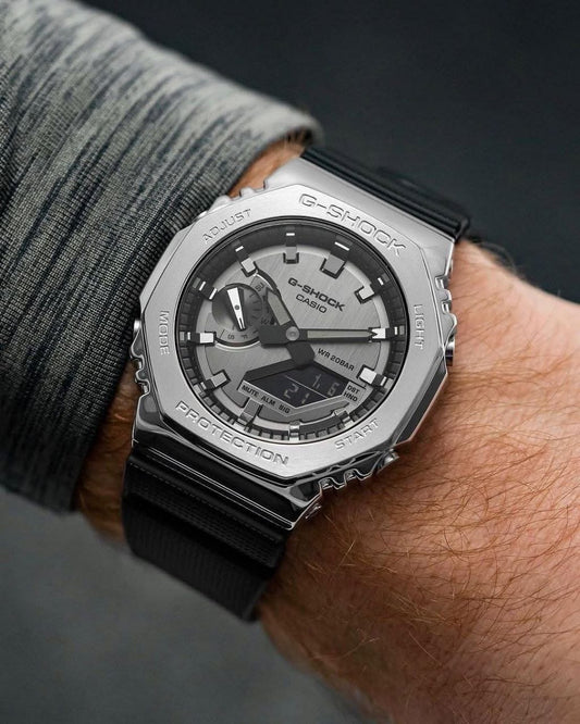 G-Shock GM2100
